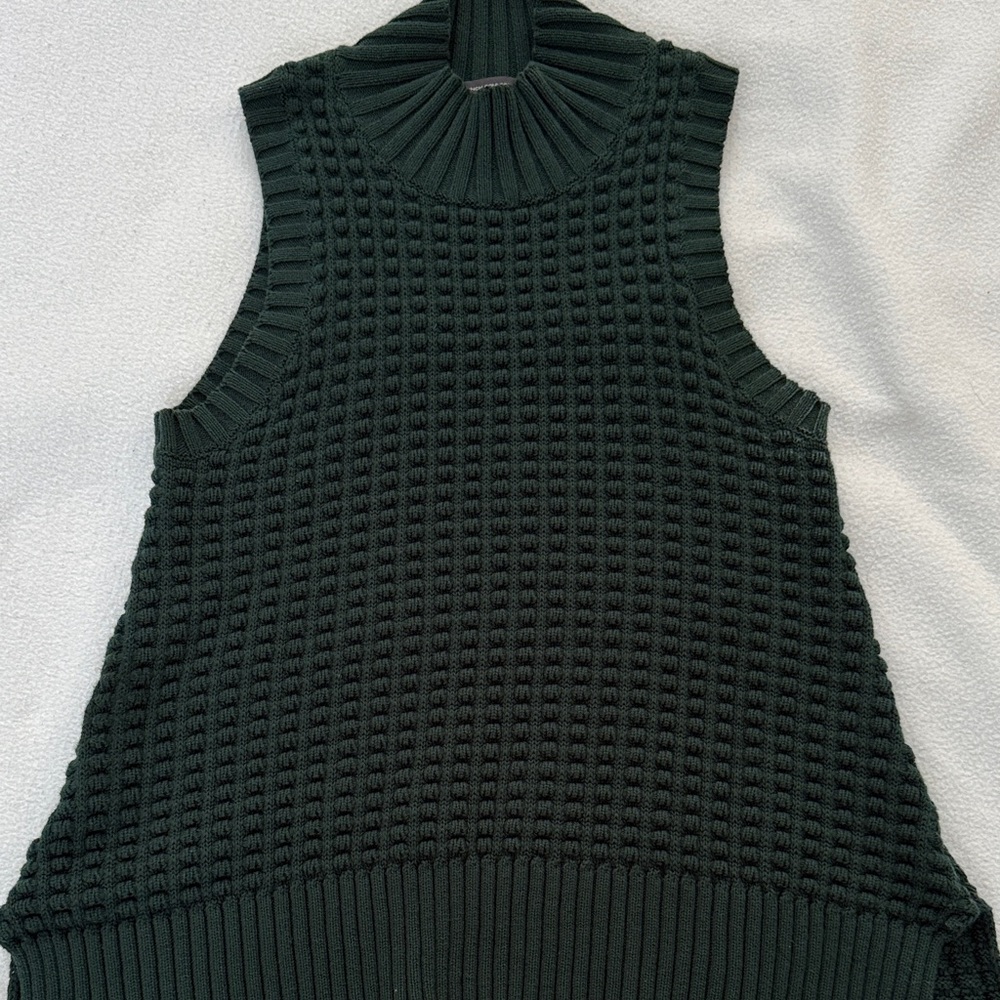French Connection Forest Green Ribbed Knit Top size small